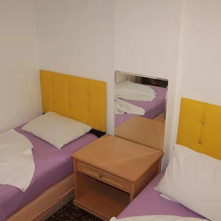 Hotel de apartamente Gunisigi Apart