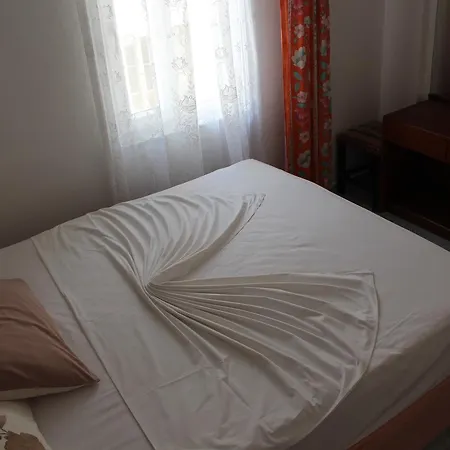 Hotel de apartamente Gunisigi Apart