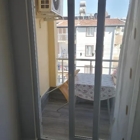 Ξενοδοχείο με διαμερίσματα Gunisigi Apart