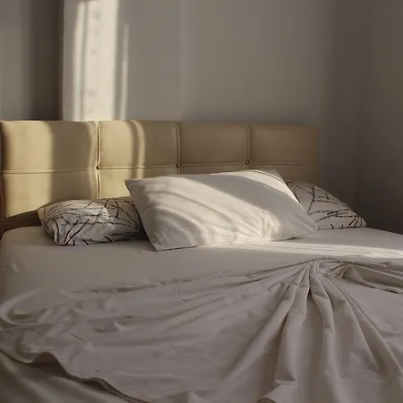 Ξενοδοχείο με διαμερίσματα Gunisigi Apart *