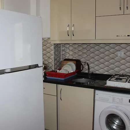 Gunisigi Apart Сиде