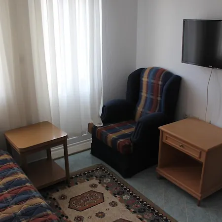 Gunisigi Apart * Сиде