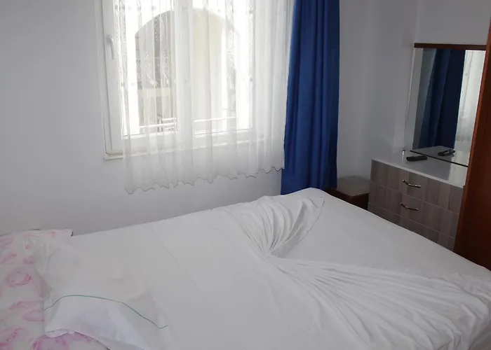 Apartahotel Gunisigi Apart Side