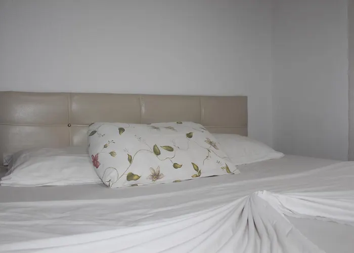 Apartahotel Gunisigi Apart Side