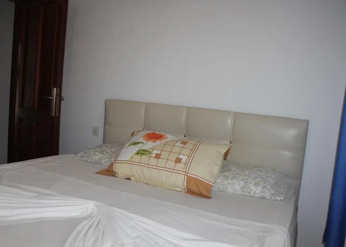 Apartahotel Gunisigi Apart *